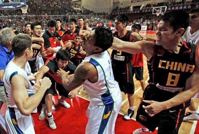 莱比锡大学建立第一个心理学实验室 莱比锡大学建立第一个心理学实验室