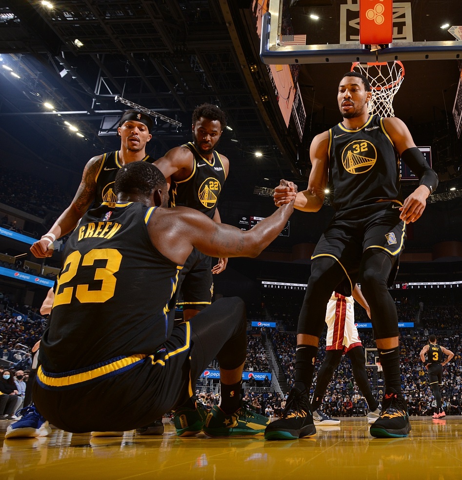 巴黎圣日耳曼赛后手感冰凉，志在NBA总决赛名次提升，震撼外界，医务组通报恢复的简单介绍